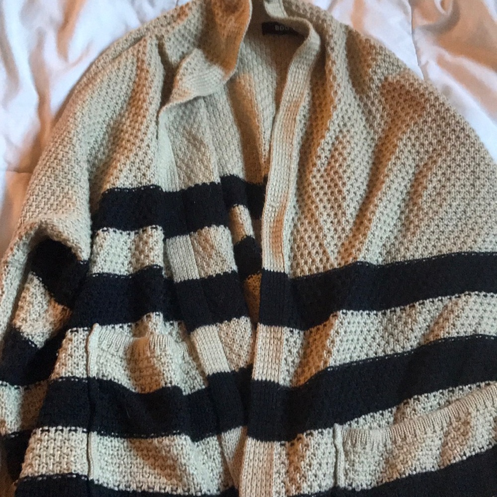 Knit cardigan